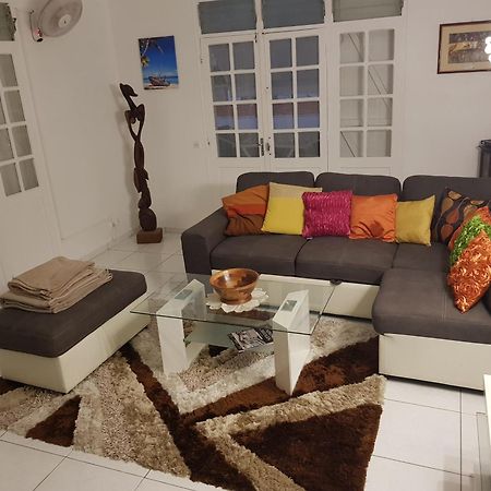 Villa Iguanina120M2-Wifi-300M Plage-4 Pers Le Gosier  Dış mekan fotoğraf