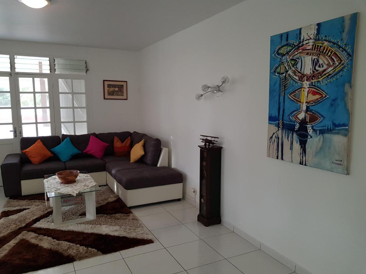 Villa Iguanina120M2-Wifi-300M Plage-4 Pers Le Gosier  Dış mekan fotoğraf