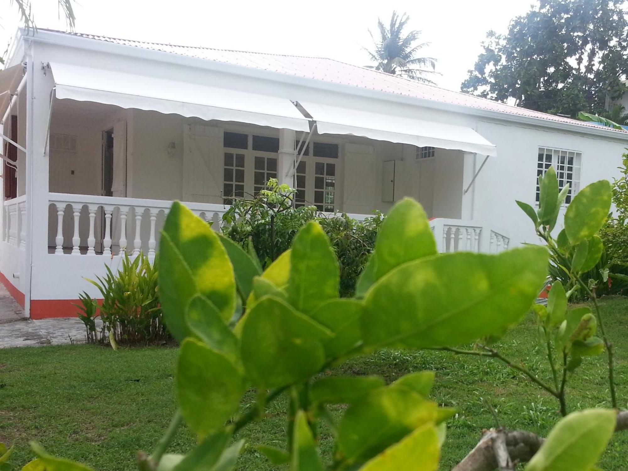 Villa Iguanina120M2-Wifi-300M Plage-4 Pers Le Gosier  Dış mekan fotoğraf