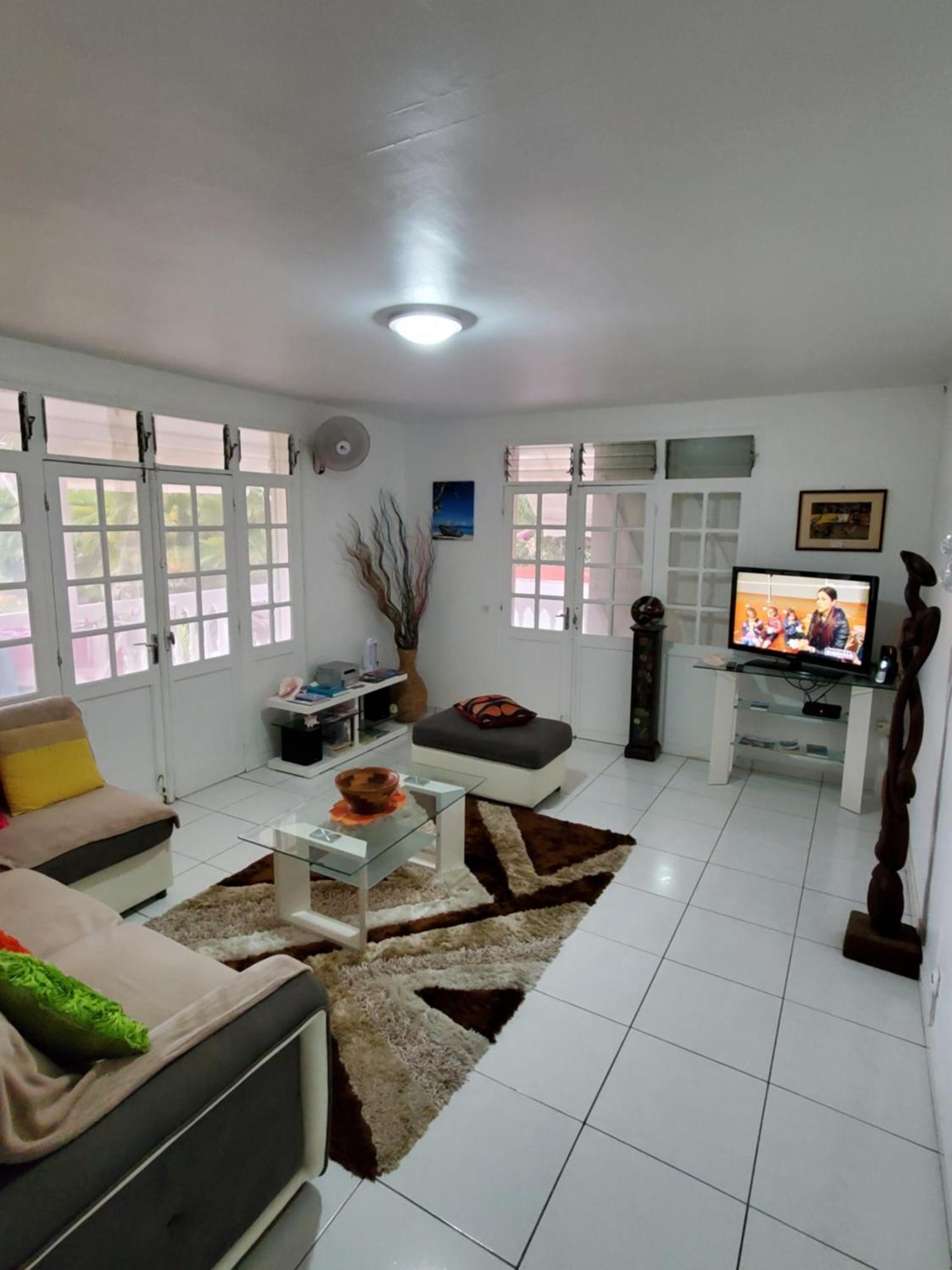 Villa Iguanina120M2-Wifi-300M Plage-4 Pers Le Gosier  Dış mekan fotoğraf